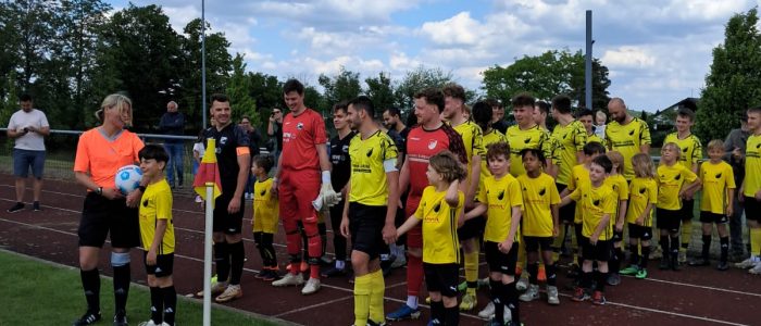 Bild_Einlaufkinder_SVNvsSGMMoessingen